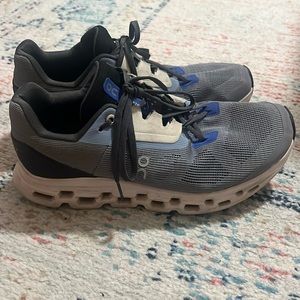 OnCloud running shoes